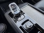 Volvo XC90 2.0 T8 Plug-in hybrid AWD Ultra Dark | SOH:100% | Trekhaak | Actieve Luchtvering | Bowers en Wilkins Audio | Nappa leder met ventilatie | Panoramadak | 22" lichtmetalen velgen | Massage stoelen | Power Seats |
