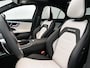 Mercedes-Benz E-klasse AMG 53 4MATIC+ Night Edition | Premium Plus | AMG Nightpakket ll | Winterpakket | Rijassistentiepakket Plus | AMG DYNAMIC PLUS pakket | Panoramaschuifdak | 360° camera | Burmester® 4D surround sound system |