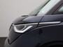 Volkswagen ID. Buzz People Pro 86 kWh LWB 6p. 286PK | Automaat | Airco | Navigatie | Achteruitrijcamera | Stoel Verwarming | Elektrische Schuifdeuren | Adaptive Cruise Control | Parkeersensoren Voor + Achter |