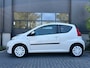 Peugeot 107 1.0-12V Accent 3 deurs | Airco | Centrale vergrendeling | Toerenteller