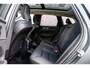 Volvo XC60 2.0 T6 Plug-in hybrid AWD Ultra Dark | Luchtvering | Trekhaak | Head Up Display | Adaptieve Cruise Control | 360 Camera | Donker Glas |