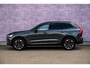 Volvo XC60 2.0 T6 Plug-in hybrid AWD Ultra Dark | Luchtvering | Trekhaak | Head Up Display | Adaptieve Cruise Control | 360 Camera | Donker Glas |