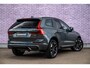 Volvo XC60 2.0 T6 Plug-in hybrid AWD Ultra Dark | Luchtvering | Trekhaak | Head Up Display | Adaptieve Cruise Control | 360 Camera | Donker Glas |