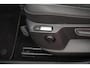 Volkswagen T-Roc 1.5 TSI 150pk DSG R-Line Edition Trekhaak Camera Stoelverwarming Massage Virtual Cockpit Navigatie