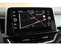 Volkswagen T-Roc 1.5 TSI 150pk DSG R-Line Edition Trekhaak Camera Stoelverwarming Massage Virtual Cockpit Navigatie