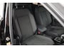 Volkswagen T-Roc 1.5 TSI 150pk DSG R-Line Edition Trekhaak Camera Stoelverwarming Massage Virtual Cockpit Navigatie