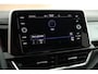 Volkswagen T-Roc 1.5 TSI 150pk DSG R-Line Edition Trekhaak Camera Stoelverwarming Massage Virtual Cockpit Navigatie