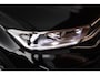 Volkswagen T-Roc 1.5 TSI 150pk DSG R-Line Edition Trekhaak Camera Stoelverwarming Massage Virtual Cockpit Navigatie