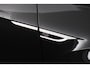 Volkswagen T-Roc 1.5 TSI 150pk DSG R-Line Edition Trekhaak Camera Stoelverwarming Massage Virtual Cockpit Navigatie