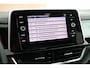 Volkswagen T-Roc 1.5 TSI 150pk DSG R-Line Edition Trekhaak Camera Stoelverwarming Massage Virtual Cockpit Navigatie