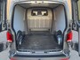 Volkswagen Transporter 2.0 TDI L2H1 30 DC | BPM Vrij | Bulli | Bear Lock | Apple Carplay | Cruise Control Adaptief | Voorruit Verwarming | Achteruitrij Camera |