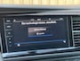 Volkswagen Transporter 2.0 TDI L2H1 30 DC | BPM Vrij | Bulli | Bear Lock | Apple Carplay | Cruise Control Adaptief | Voorruit Verwarming | Achteruitrij Camera |