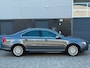 Volvo S80 2.5 T Momentum LEER CLIMA CRUISE PDC TREKHAAK AUTOMAAT