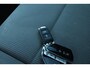 Volkswagen Multivan 1.4 218pk eHybrid L2H1 Life | SoH 96% | Panoramadak | Trekhaak | Adaptive Cruise