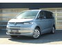 Volkswagen Multivan 1.4 218pk eHybrid L2H1 Life | SoH 96% | Panoramadak | Trekhaak | Adaptive Cruise