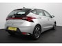 Hyundai i20 1.0 T-GDI 136 Pk Hybrid Automaat Comfort Camera Stoel/Stuurverwarming Lichtmetalen Velgen DAB Lane Assist Parkeersensoren Airco