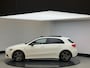 Mercedes-Benz A-klasse 250 e Premium | AMG | Panodak | Sfeerverlichting | Carplay | Sportstoelen | December-2020