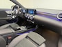 Mercedes-Benz A-klasse 250 e Premium | AMG | Panodak | Sfeerverlichting | Carplay | Sportstoelen | December-2020
