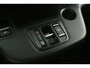 Peugeot Partner Elektrisch 50 kWh L2 | Snelladen | SOH 98% | Airco | Cruise | Carplay | Navi | Trekhaak | Parkeersens.
