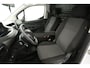Peugeot Partner Elektrisch 50 kWh L2 | Snelladen | SOH 98% | Airco | Cruise | Carplay | Navi | Trekhaak | Parkeersens.
