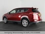 Toyota RAV4 2.5 HYBRID AWD 1650 KG TREKGEWICHT GARANTIE 2029! TREKHAAK . PARKEERSENSOREN VOOR & ACHTER . STOEL/STUUR VERWARMING .