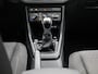 Volkswagen T-Cross 1.0 TSI Life | NAVIGATIE | CAMERA | STOELVERWARMING