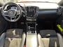 Volvo XC40 2.0 T5 247pk AWD Inscription R-Design Pack | SUMMER DEALS | Elektrische wegklapbare Trekhaak (2100kg) | Navigatie | Sportstoelen | All Season Banden | Parkeercamera | Parkeersensoren Voor & Achter | Cruise Control | Lane Assist