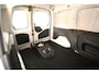Peugeot e-Partner Opel e-Combo 50 kWh | Snelladen | SOH 98% | Airco | Cruise | Parkeersens. | Trekhaak