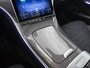 Mercedes-Benz C-klasse 300 e 140 Years Edition | Premium Plus pakket | Nightpakket | Trekhaak | Middenconsole metaalstructuur | GUARD 360° Plus | Panoramaschuifdak | 360° camera | Burmester® 3D surround sound system | 19" multispaaks lichtmetalen AMG-velgen |