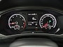 Volkswagen T-Roc 1.5 TSI Sport | Stoelverwarming | Adaptive cruise | Navigatie | Bluetooth | Camera | Park assist | Climate controle | Lane assist | Trekhaak