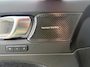 Volvo XC40 2.0 B4 Plus Black Edition | Panoramadak | Keyless Entry | Trekhaak | 360 camera | Stoelverwarming |