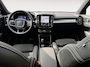 Volvo XC40 2.0 B4 Plus Black Edition | Panoramadak | Keyless Entry | Trekhaak | 360 camera | Stoelverwarming |
