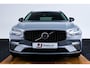Volvo V90 2.0 T6 Plug-in hybrid AWD Plus Dark Trekhaak - Adaptieve Cruise Control - Harman Kardon - Stoelverwarming voor/achter - Full-LED Active High Beam koplampen - Pilot Assist -
