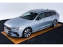 Volvo V90 2.0 T6 Plug-in hybrid AWD Plus Dark Trekhaak - Adaptieve Cruise Control - Harman Kardon - Stoelverwarming voor/achter - Full-LED Active High Beam koplampen - Pilot Assist -