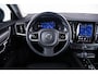 Volvo V90 2.0 T6 Plug-in hybrid AWD Plus Dark Trekhaak - Adaptieve Cruise Control - Harman Kardon - Stoelverwarming voor/achter - Full-LED Active High Beam koplampen - Pilot Assist -