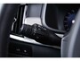 Volvo V90 2.0 T6 Plug-in hybrid AWD Plus Dark Trekhaak - Adaptieve Cruise Control - Harman Kardon - Stoelverwarming voor/achter - Full-LED Active High Beam koplampen - Pilot Assist -