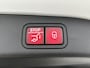 Mercedes-Benz GLB 200 Business Solution AMG 7p. | Premium plus pakket | Nightpakket | Parkeerpakket | Trekhaak | Vast panoramadak | Massage functie | GUARD 360° | Burmester Surround Sound systeem | 19” vijfspaaks lichtmetalen AMG-velgen |