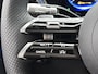 Mercedes-Benz GLB 200 Business Solution AMG 7p. | Premium plus pakket | Nightpakket | Parkeerpakket | Trekhaak | Vast panoramadak | Massage functie | GUARD 360° | Burmester Surround Sound systeem | 19” vijfspaaks lichtmetalen AMG-velgen |