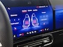 Mercedes-Benz GLB 200 Business Solution AMG 7p. | Premium plus pakket | Nightpakket | Parkeerpakket | Trekhaak | Vast panoramadak | Massage functie | GUARD 360° | Burmester Surround Sound systeem | 19” vijfspaaks lichtmetalen AMG-velgen |