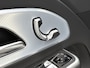 Mercedes-Benz GLB 200 Business Solution AMG 7p. | Premium plus pakket | Nightpakket | Parkeerpakket | Trekhaak | Vast panoramadak | Massage functie | GUARD 360° | Burmester Surround Sound systeem | 19” vijfspaaks lichtmetalen AMG-velgen |