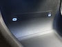 Mercedes-Benz GLB 200 Business Solution AMG 7p. | Premium plus pakket | Nightpakket | Parkeerpakket | Trekhaak | Vast panoramadak | Massage functie | GUARD 360° | Burmester Surround Sound systeem | 19” vijfspaaks lichtmetalen AMG-velgen |