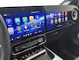 Mercedes-Benz GLB 200 Business Solution AMG 7p. | Premium plus pakket | Nightpakket | Parkeerpakket | Trekhaak | Vast panoramadak | Massage functie | GUARD 360° | Burmester Surround Sound systeem | 19” vijfspaaks lichtmetalen AMG-velgen |
