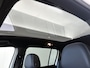 Mercedes-Benz GLB 200 Business Solution AMG 7p. | Premium plus pakket | Nightpakket | Parkeerpakket | Trekhaak | Vast panoramadak | Massage functie | GUARD 360° | Burmester Surround Sound systeem | 19” vijfspaaks lichtmetalen AMG-velgen |