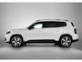 Mercedes-Benz GLB 200 Business Solution AMG 7p. | Premium plus pakket | Nightpakket | Parkeerpakket | Trekhaak | Vast panoramadak | Massage functie | GUARD 360° | Burmester Surround Sound systeem | 19” vijfspaaks lichtmetalen AMG-velgen |