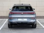 Volkswagen T-Roc R-Line First Edition 1.5 eTSI 150 PK | Headup display | Harman Kardon | Panoramadak | Trekhaak | Elektrische achterklep |