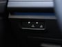 Volkswagen Tiguan Limited Edition 1.5 eHybrid 204 PK | 17" inch velgen | Trekhaak | Design pakket dark | App-connect |