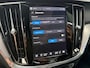 Volvo V60 2.0 T8 Plug-in hybrid AWD Plus Dark | Head-up Display | Trekhaak | 360 Camera | Stoelverwarming | SOH 100% |