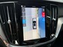 Volvo V60 2.0 T8 Plug-in hybrid AWD Plus Dark | Head-up Display | Trekhaak | 360 Camera | Stoelverwarming | SOH 100% |