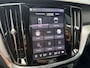 Volvo V60 2.0 T8 Plug-in hybrid AWD Plus Dark | Head-up Display | Trekhaak | 360 Camera | Stoelverwarming | SOH 100% |