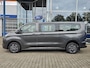Ford Transit Custom 340 2.5 PHEV L2H1 Limited 233pk | Kombi | Incl. BTW/BPM | Dubbele zijschuifdeur | Privacy Glass | Inklapbare trekhaak | Verwarmbare bijrijdersbank | 17 inch lichtmetalen velgen | Driver Assistance Pack Premium | Verwarmbaar stuurwiel